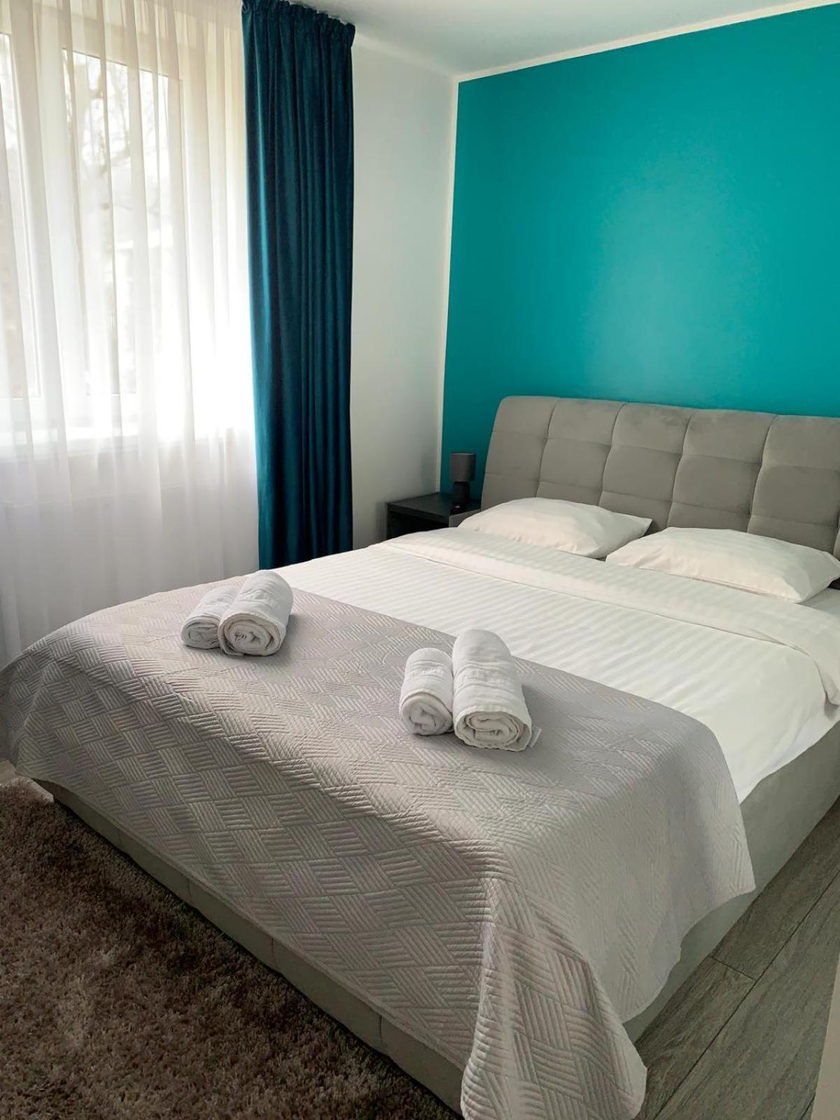Rose Apartment เปียตราเนียมซ์ ภายนอก รูปภาพ