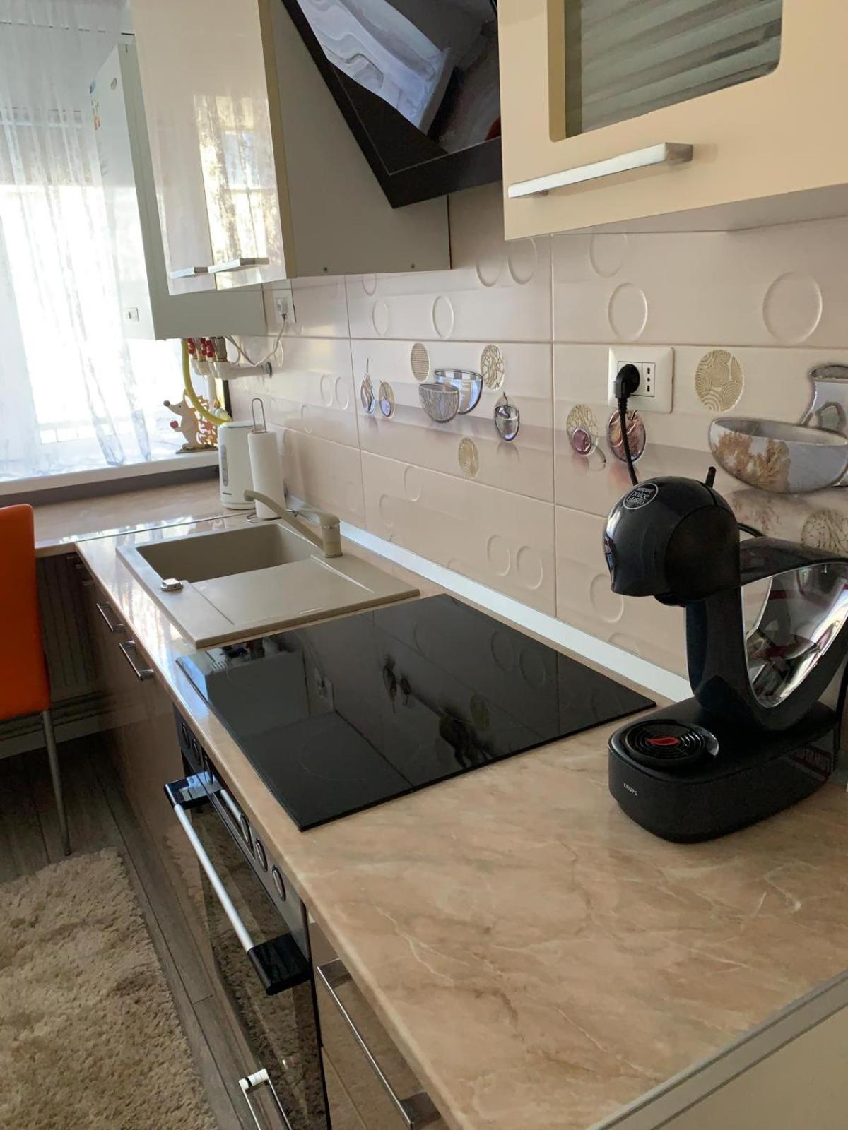 Rose Apartment เปียตราเนียมซ์ ภายนอก รูปภาพ